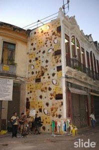 Obra "Abstrações (aconteceu em outro lugar" (2008), de Carlos Garaicoa